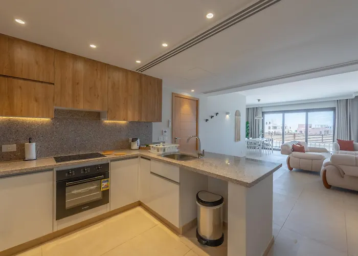 شاليه Private Rooftop Pool 3br In Ancient Hill *